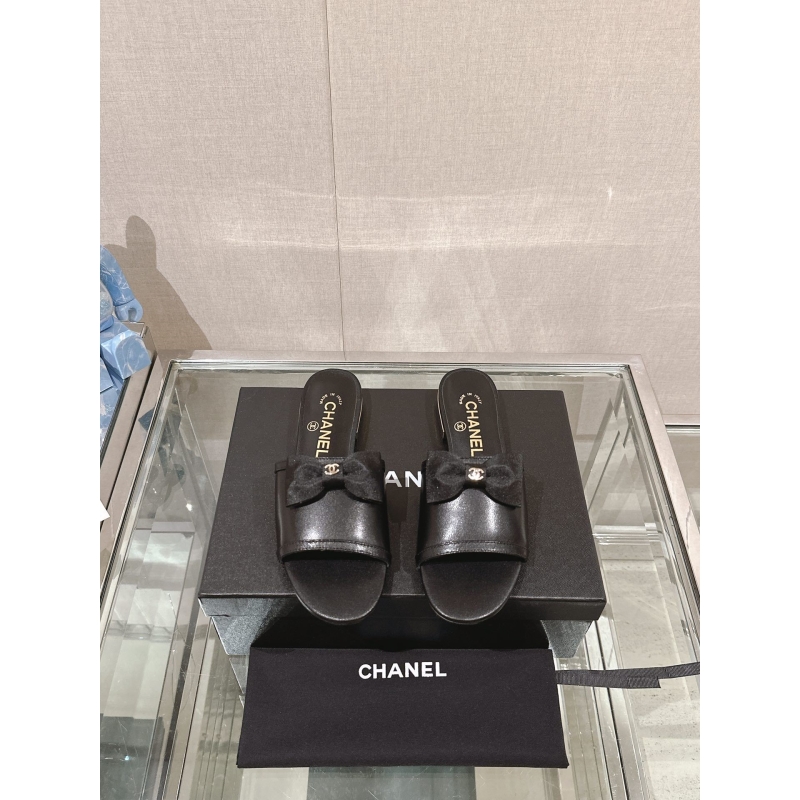Ch*el slippers